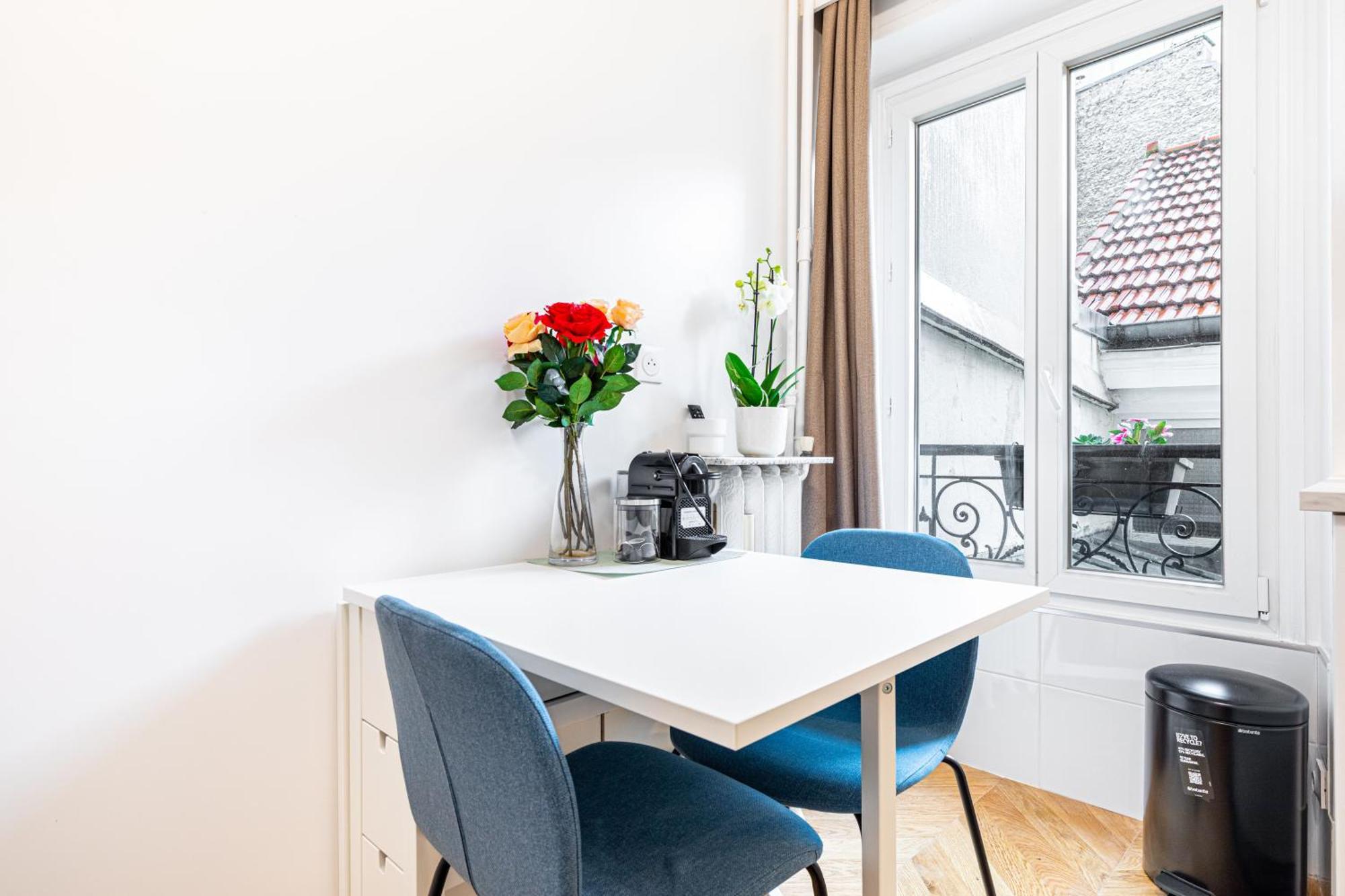 111 - Montparnasse Havre De Luxe Parisien Appartamento